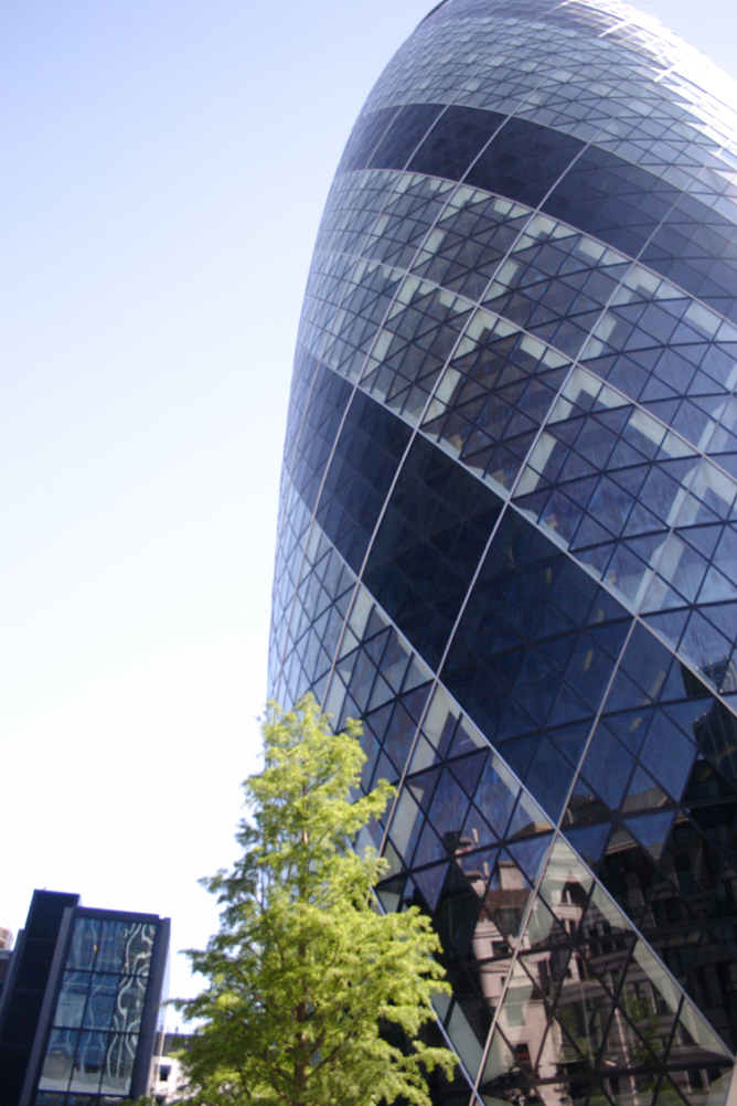 Swiss Re Tower - aka the Gherkin