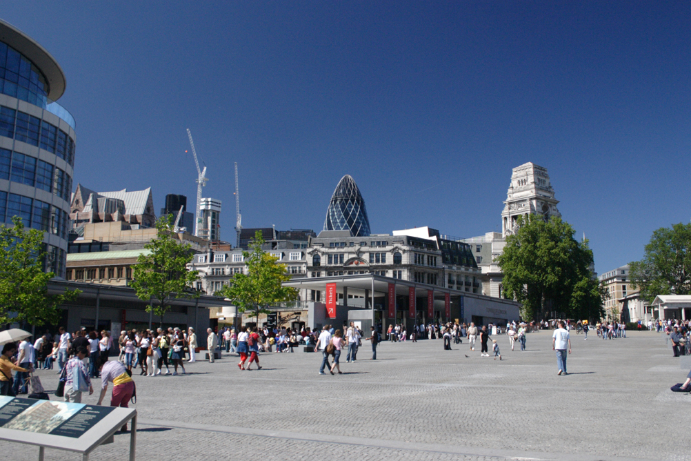 Tower Hill square looking towards the city.