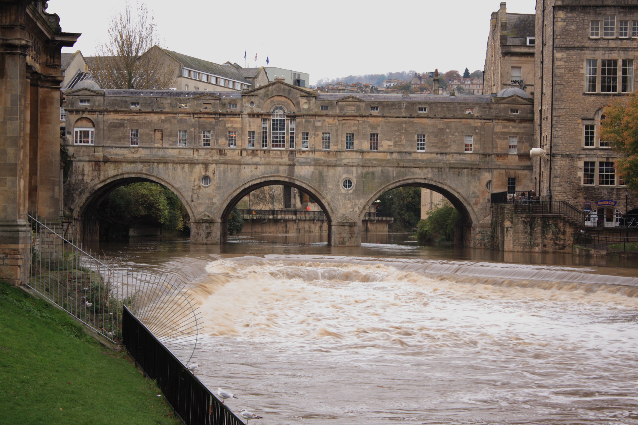 River and Bridge in Central Bath