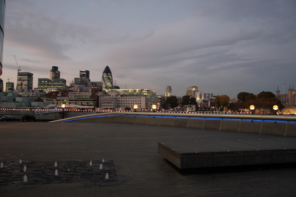The city of London from sunset until night