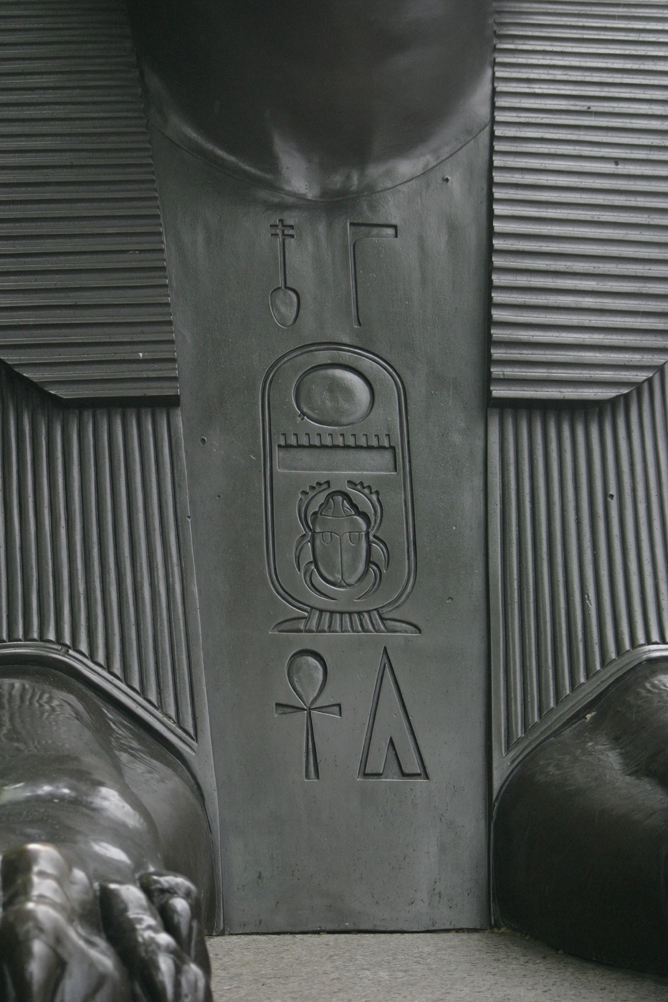 Close up of one of the Sphinx flanking Cleopatras Needle